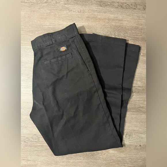 Men Pants - Picture 2 of 2